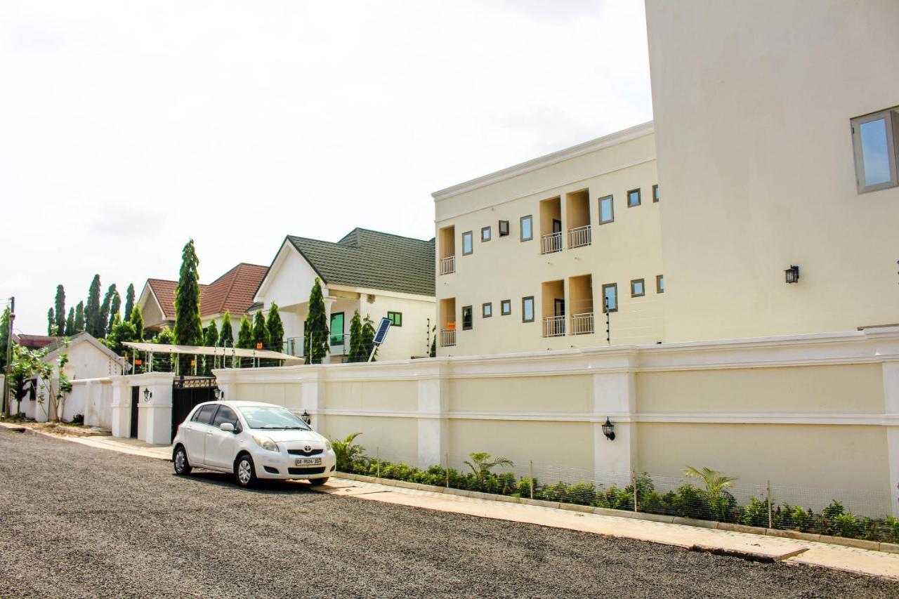 High Level Apartment Accra Exterior photo